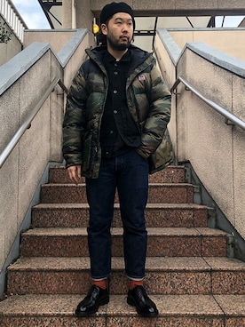 「Levi's（リーバイス）のアイテム（ダウンジャケット/コート）」を使った、リーバイス STAFF MENさん（メンズ・174cm）の冬コーディネート