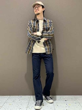 「Levi's（リーバイス）のアイテム（帽子）」を使った、リーバイス STAFF MENさん（メンズ・180cm）の春コーディネート