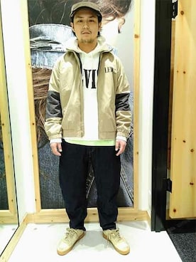 「Levi's（リーバイス）のアイテム（ブルゾン）」を使った、リーバイス STAFF MENさん（メンズ・172cm）の春コーディネート