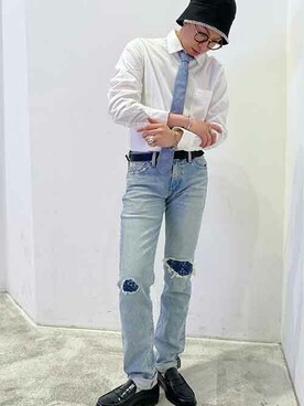 ベルトを使った 白シャツ デニム のメンズ人気ファッションコーディネート ユーザー ショップスタッフ Wear