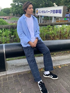 「新作」｜「アイテム（チノパンツ）」を使った、リーバイス STAFF MENさん（メンズ・175cm）の夏コーディネート