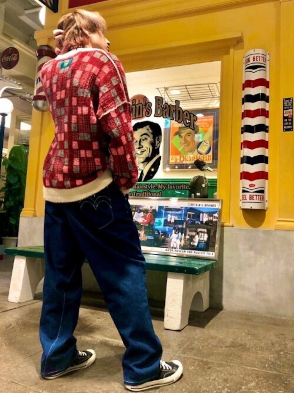 「カーディガン、デニム、コラボ、リーバイス、Levi's、LEVI'S RED、Felix the Cat」｜「Levi'sのLEVI'S(R) x FELIX THE CAT(TM) BOXY カーディガン FELIX CHECKER PUPPET（カーディガン/ボレロ、その他）」を使った、リーバイス STAFF MENさん（メンズ・175cm）の秋コーディネートの1枚目の写真