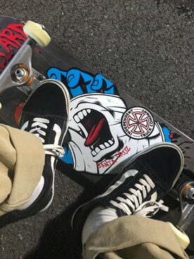 「SANTA CRUZ（サンタクルーズ）のアイテム（その他）」を使った、Nさん（メンズ・170cm）の秋コーディネート