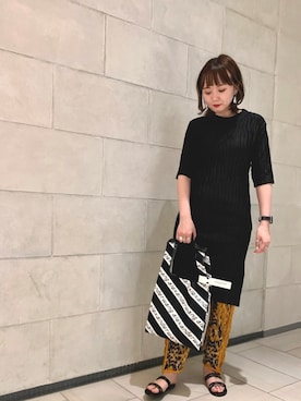 「Alexander Wang」｜「アイテム（パンツ）」を使った、mari .さん（レディース・166cm）の春コーディネート