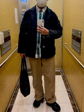 「URBAN RESEARCH（アーバンリサーチ）のアイテム（チノパンツ）」を使った、はっとさん（メンズ・172cm）の春コーディネート