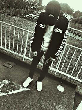 「YEEZUS（イーザス）のアイテム」を使った、らいむさん（メンズ・173cm）の冬コーディネート