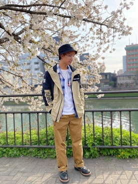 「大学生コーデ」｜「アイテム（マウンテンパーカー）」を使った、せいやさん（メンズ・173cm）の春コーディネート