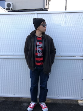 「赤コンバース」｜「アイテム（ライダースジャケット）」を使った、Hiroki Matsudaさん（メンズ・165cm）の冬コーディネート