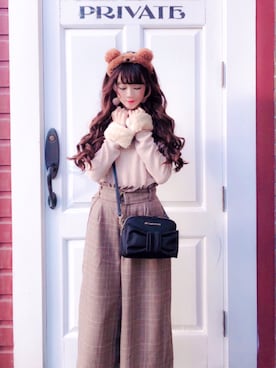 「oneway glamorous（ワンウェイグラマラス）のアイテム」を使った、ayumiさん（レディース・156cm）の秋コーディネート