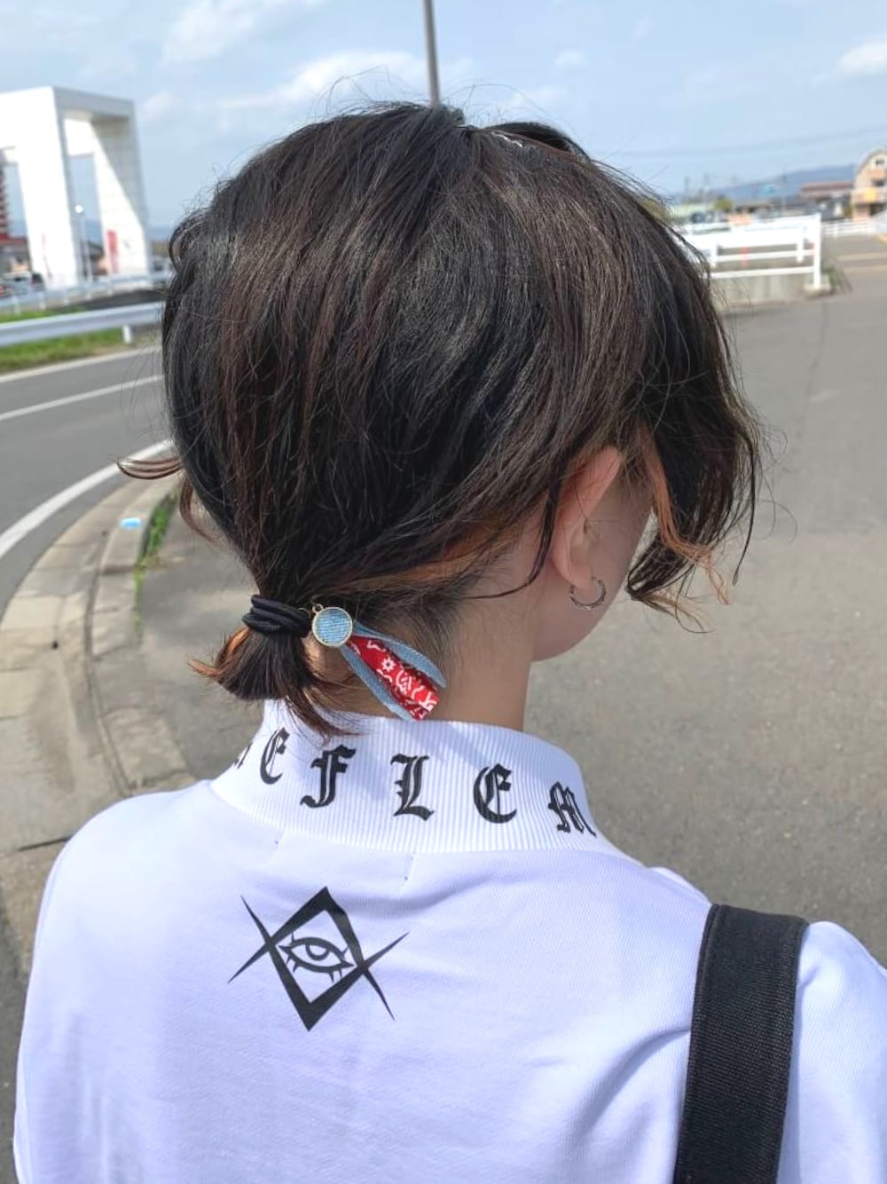 「REFLEM、聖地巡礼、リボン、白、あったかい」｜「REFLEMのアイテム（トップス、ホワイト系）」を使った、にゃんさくさん（レディース・160cm）の春コーディネートの1枚目の写真