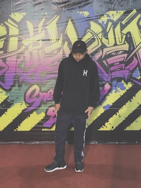 「DADA（ダダ）のアイテム」を使った、Danielさん（レディース・176cm）の冬コーディネート