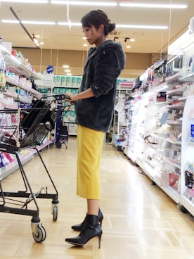 「お団子ヘアー」｜「アイテム（パーカー、グレー系）」を使った、madoyanyanさん（レディース・160cm）の秋コーディネート