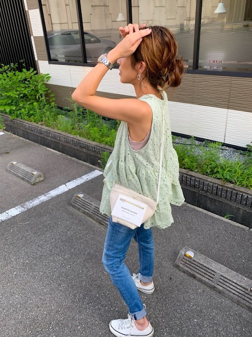 Madoyanyan Zaraのデニムパンツを使ったコーディネート Wear