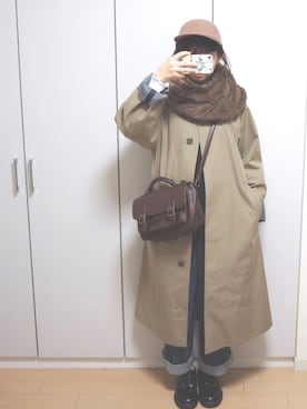 「UNIQLO（ユニクロ）のハイライズワイドストレートジーンズ（デニムパンツ）」を使った、napoさん（レディース・157cm）の冬コーディネート