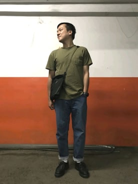 「oqLiq（オークリック）のアイテム（バッグ）」を使った、Tyrionさん（メンズ・172cm）の春コーディネート