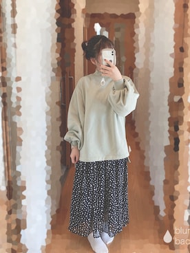 「ドットスカート」｜「アイテム（PC・スマホグッズ/家電）」を使った、S*.さん（レディース・151cm）の秋コーディネート