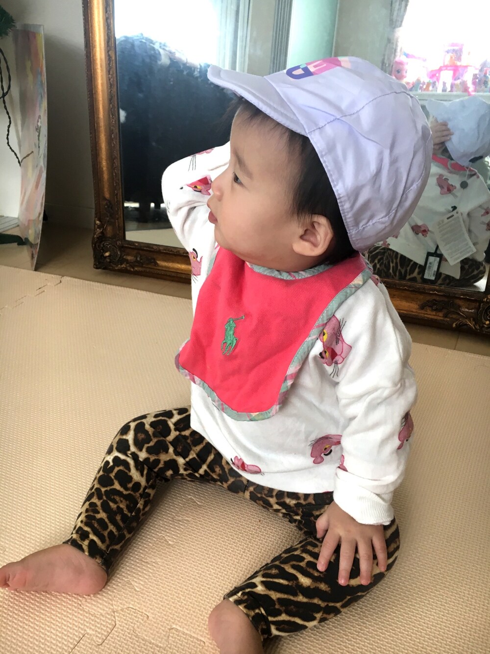 「お出かけコーデ、ベビーコーデ、女の子、生後9ヶ月」｜「POLO RALPH LAURENのアイテム（ファッション雑貨、ピンク系）」を使った、T0w@.mamaさん（キッズ・80cm）の冬コーディネートの1枚目の写真