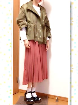 「ECLINのアイテム（マウンテンパーカー、グリーン系）」を使った、tomtom0223さん（レディース・163cm）の春コーディネート