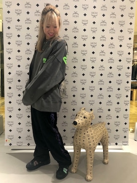 「アイテム（バックパック/リュック、シルバー系）」を使った、Arisa Suzukiさん（レディース・155cm）の夏コーディネート