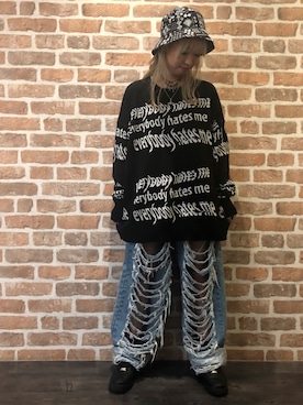 「黒×デニム」｜Arisa Suzukiさん（レディース・155cm）の秋コーディネート