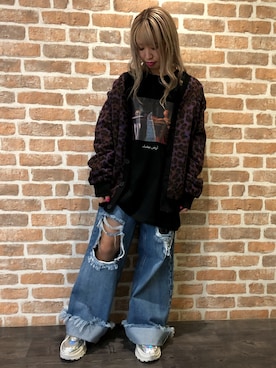 「PLEASURES（プレジャー）のアイテム」を使った、Arisa Suzukiさん（レディース・155cm）の秋コーディネート