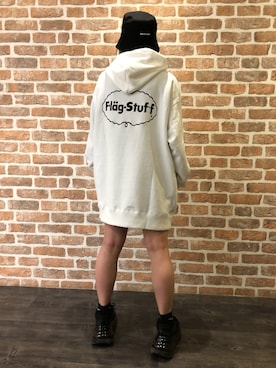 「L.H.P（エルエイチピー）のアイテム（帽子）」を使った、Arisa Suzukiさん（レディース・156cm）の冬コーディネート