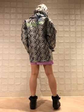 「PLEASURES（プレジャー）のアイテム」を使った、Arisa Suzukiさん（レディース・156cm）の春コーディネート