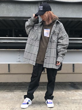 「AZS TOKYO（アザストーキョー）のアイテム」を使った、Arisa Suzukiさん（レディース・156cm）の秋コーディネート