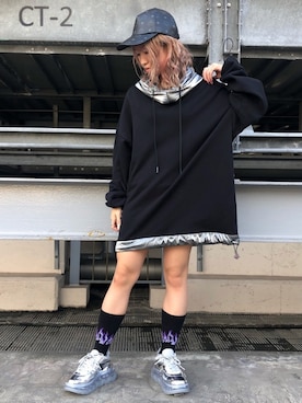 「MCM（エムシーエム）のアイテム」を使った、Arisa Suzukiさん（レディース・156cm）の秋コーディネート