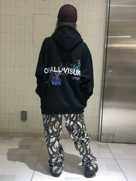 「L.H.P（エルエイチピー）のアイテム（パーカー）」を使った、Arisa Suzukiさん（レディース・156cm）の秋コーディネート