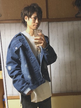 「MinoriTY（マイノリティ）のアイテム（デニムジャケット）」を使った、益若 あゆむさん（メンズ・175cm）の春コーディネート