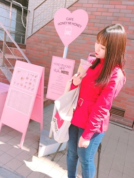 「DOUBLE NAME（ダブルネーム）のウエストマークハイネックブラウス（Shirts、レッド系）」を使った、Y.Aoiさん（レディース・150cm）の春コーディネート