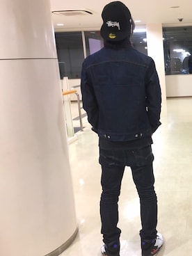 「エアジョーダン」｜「アイテム（デニムジャケット）」を使った、ジュンヤさん（メンズ・171cm）の冬コーディネート