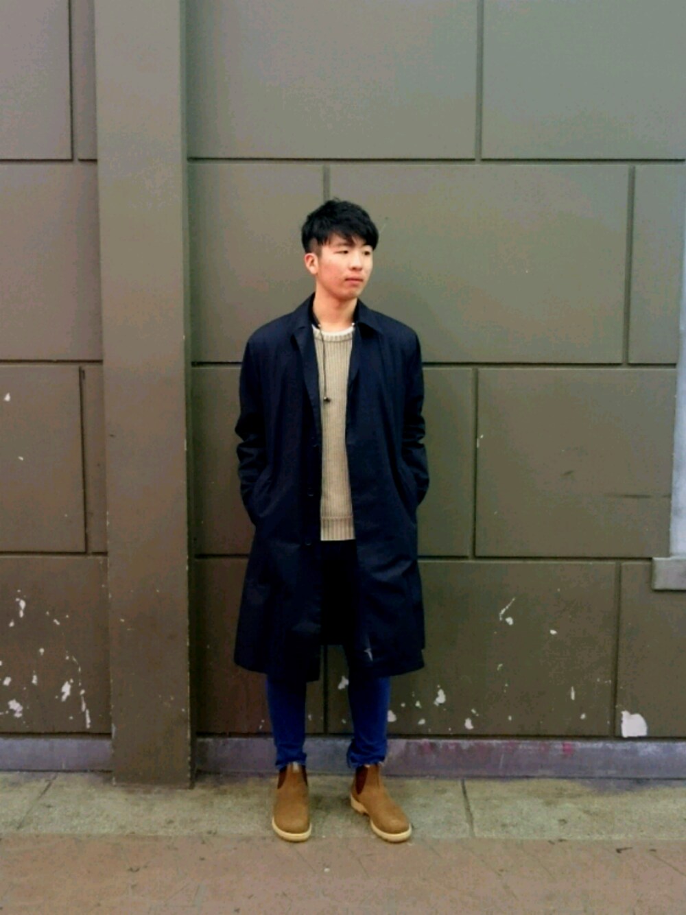 「シンプルコーデ、ストリート、カジュアル」｜「UNIQLOのアイテム（ダウンジャケット/コート、ブラック系）」を使った、iamきいちさん（メンズ・179cm）の冬コーディネートの1枚目の写真
