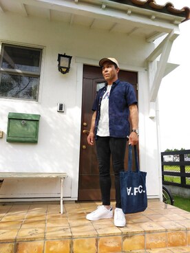 「BACKS（バックス）のアイテム」を使った、カツイッちゃんさん（メンズ・173cm）の夏コーディネート