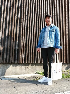 「JUNRED（ジュンレッド）のアイテム（キャップ）」を使った、カツイッちゃんさん（メンズ・173cm）の秋コーディネート