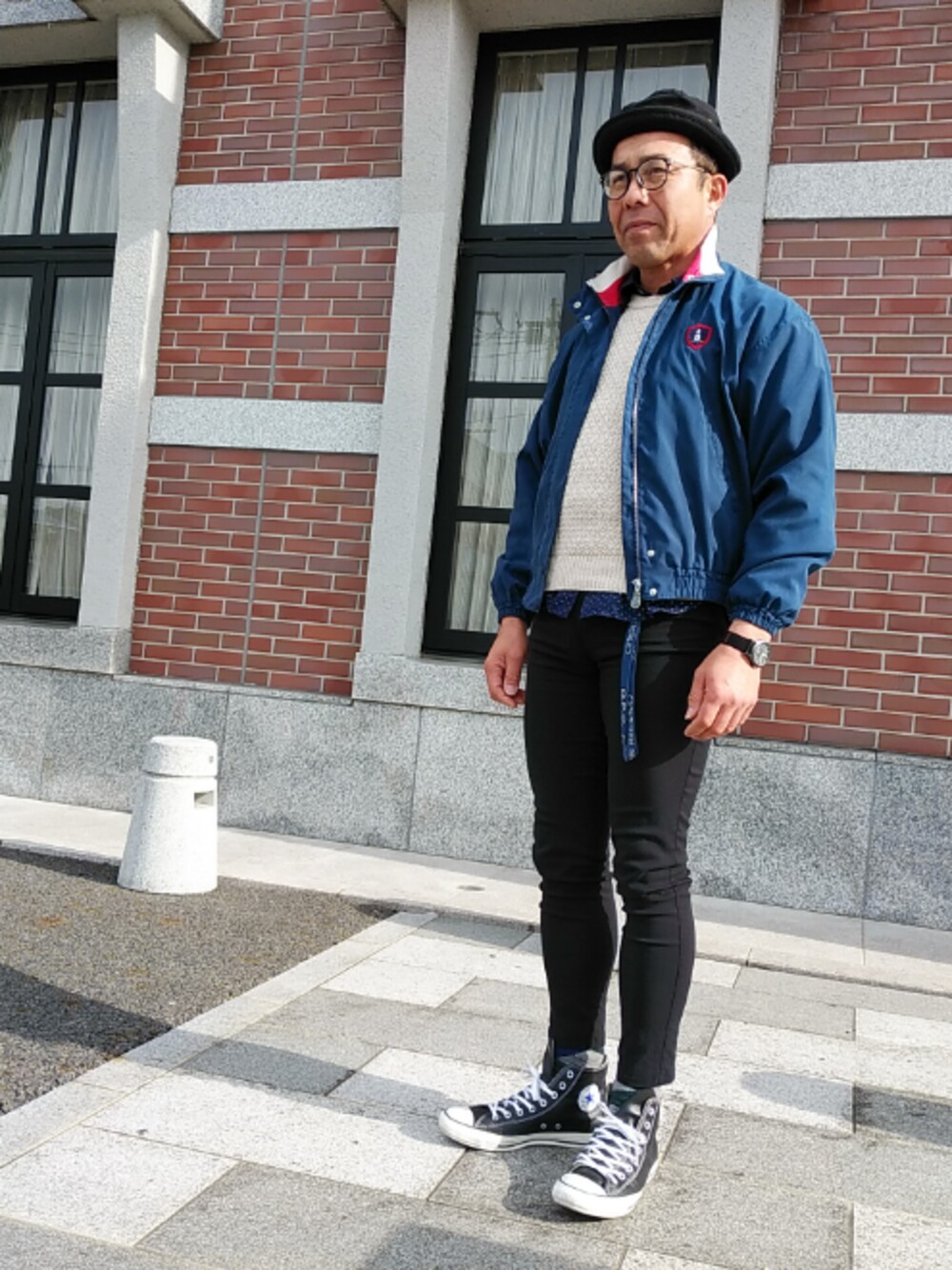 「MUNSING  WEARのアイテム（ブルゾン、ブルー系）」を使った、カツイッちゃんさん（メンズ・173cm）の冬コーディネートの1枚目の写真