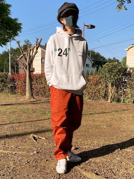 「アイテム（チノパンツ、オレンジ系）」を使った、tanda1015🐼不定期投稿さん（メンズ・167cm）の春コーディネート