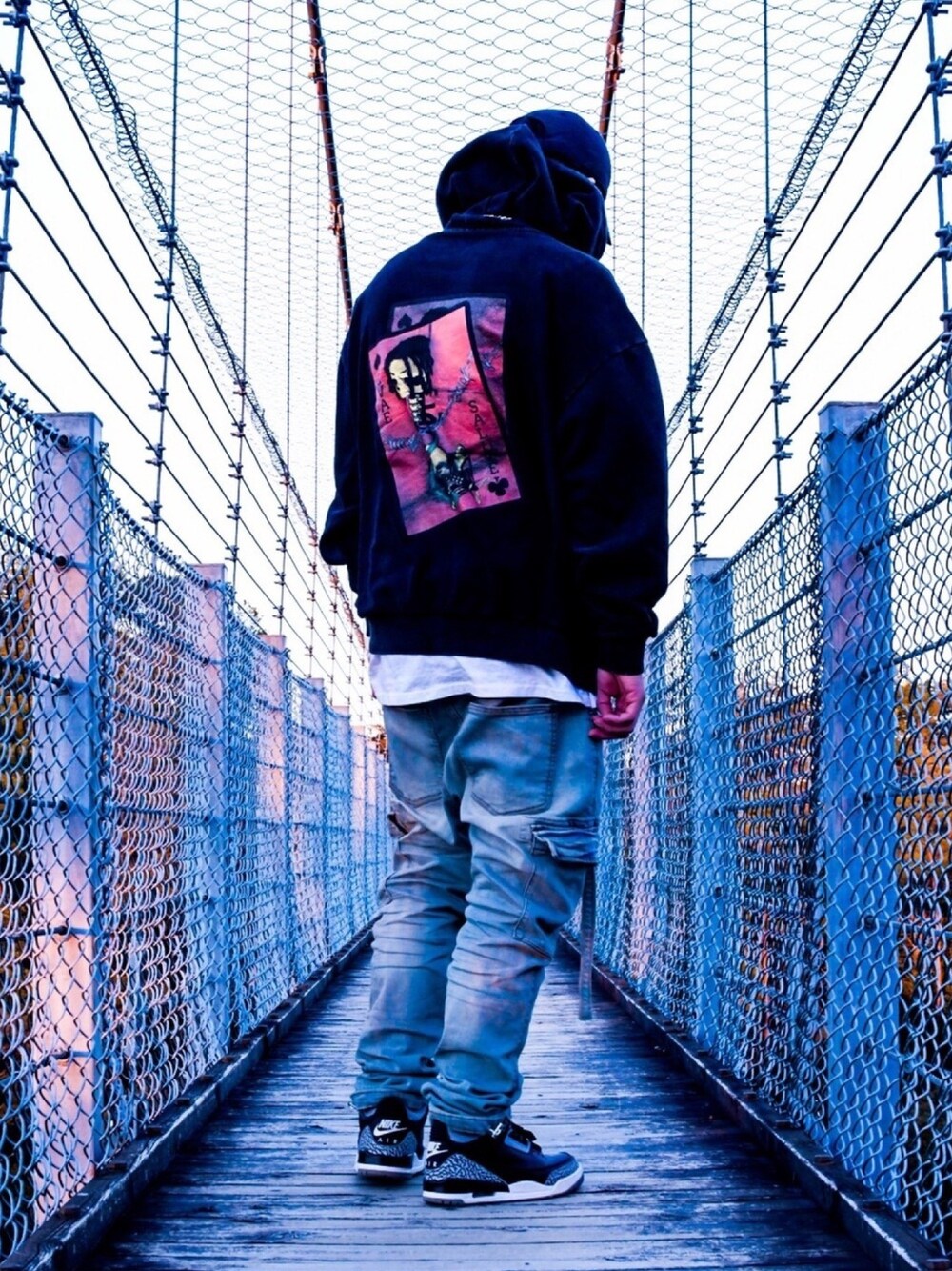 「salute、Gildan、mnml、NIKE、airjordan、AIR JORDAN、ストリート、ストリート系、バックロゴ」｜「NIKEの【NIKE/ナイキ】フーチュラウォッシュドキャップ/807074（キャップ、ブラック系）」を使った、けんけんさん（メンズ・175cm）の冬コーディネートの1枚目の写真