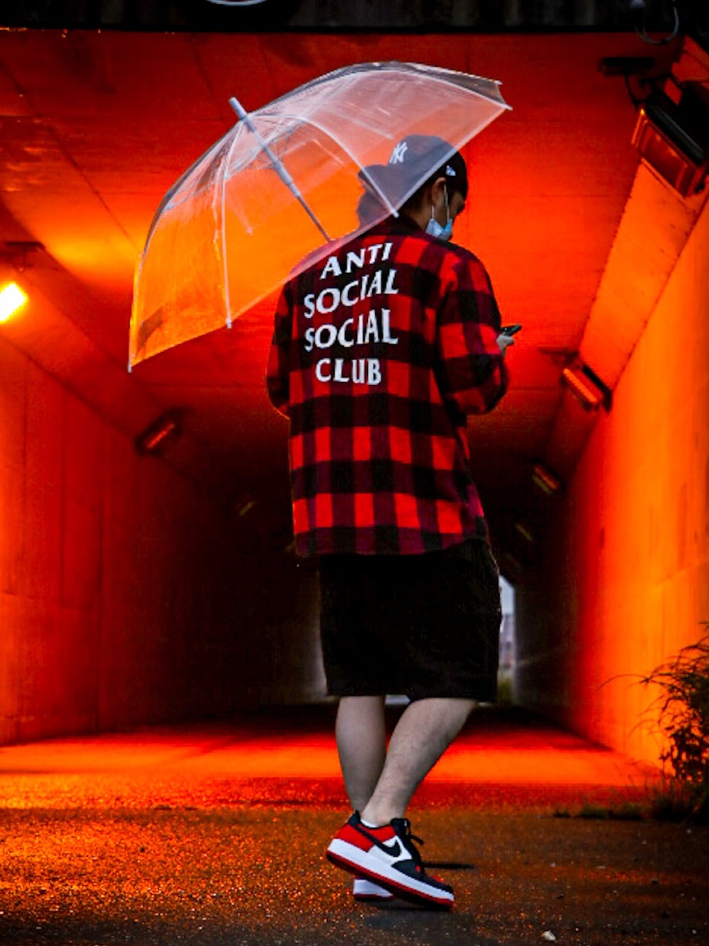 「NEW ERA、antisocialsocialclub、アンチソーシャルソーシャルクラブ、ネルシャツ、mnml、NIKE、AIR FORCE 1、エアフォースワン、ストリート、ストリート系」｜「NEW ERAのニューエラ キャップ ニューヨークヤンキース 59FIFTY MLB  NEWERA CAP NEW YORK YANKEES（キャップ、ブラック系）」を使った、けんけんさん（メンズ・175cm）の春コーディネートの1枚目の写真