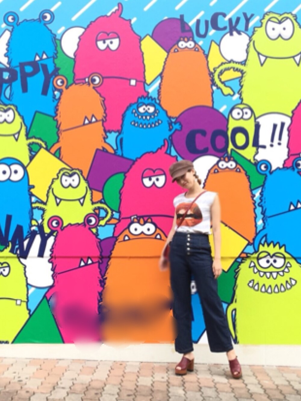 「休日コーデ、プチプラコーデ、カジュアル、デニム、ブーツカットパンツ、スニーカー、お洒落さんとつながりたい」｜「ANAPのアイテム（デニムパンツ、ブルー系）」を使った、yさん（レディース・158cm）の秋コーディネートの1枚目の写真
