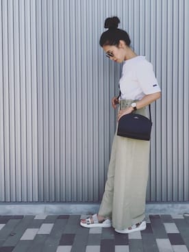 「TOGA PULLA（トーガ　プルラ）のアイテム（シューズ）」を使った、NANAさん（レディース・161cm）の秋コーディネート