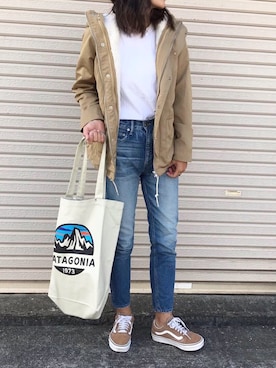 「ストリート服が好き」｜「アイテム（マウンテンパーカー）」を使った、NANAさん（レディース・162cm）の秋コーディネート