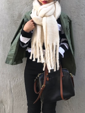 「FOSSIL（フォッシル）のアイテム（ハンドバッグ）」を使った、NANAさん（レディース・162cm）の冬コーディネート
