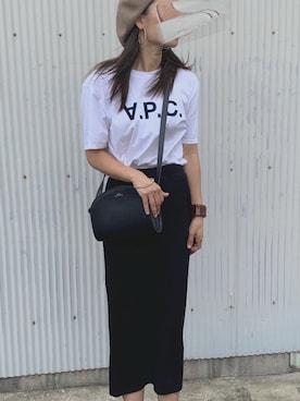 「TRUNC（トランクエイティーエイト）のアイテム（アクセサリー）」を使った、NANAさん（レディース・162cm）の夏コーディネート