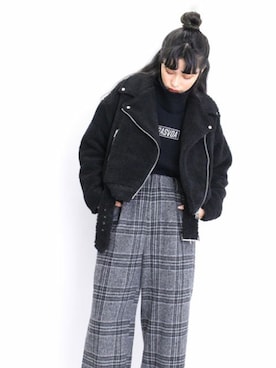 「RASVOA（ラスボア）のアイテム」を使った、RASVOA STAFFさん（レディース・164cm）の秋コーディネート