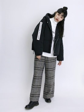 「RASVOA（ラスボア）のアイテム」を使った、RASVOA STAFFさん（レディース・164cm）の秋コーディネート