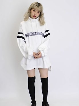 「RASVOA（ラスボア）のアイテム」を使った、RASVOA STAFFさん（レディース・161cm）の秋コーディネート