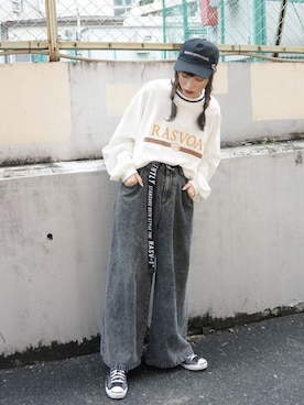 「RASVOA（ラスボア）のアイテム」を使った、RASVOA STAFFさん（レディース・164cm）の秋コーディネート