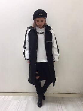 「RASVOA（ラスボア）のアイテム（スタジャン）」を使った、RASVOA STAFFさん（レディース・155cm）の秋コーディネート